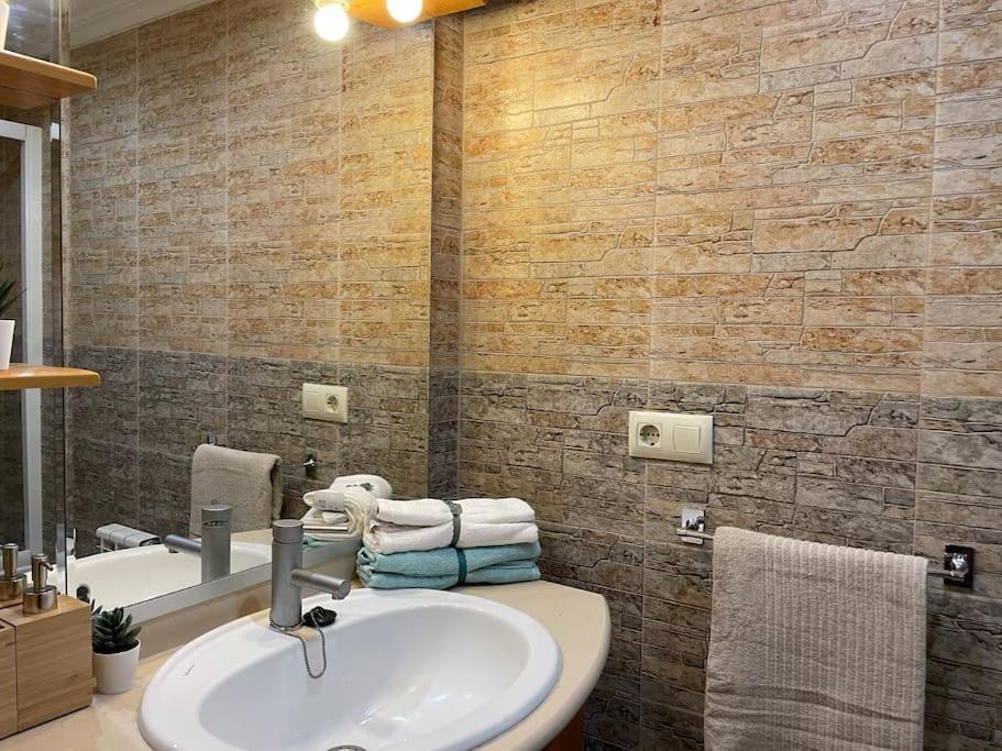 Precioso Apartamento Junto Al Centro Con Garaje Valencia Eksteriør billede